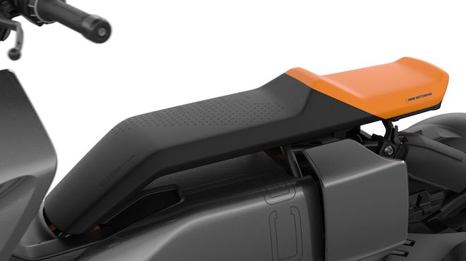 CE 04 - floating seat Pro Backrest