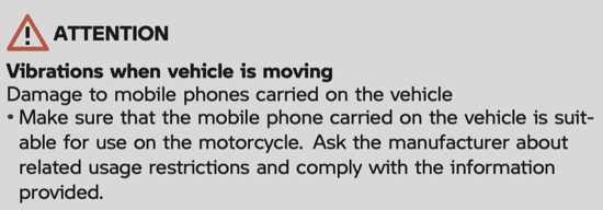 We can see the notice that vibrations can occur when the motorbike is in motion.