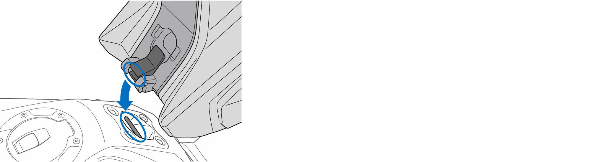 1_attach-tank-bag